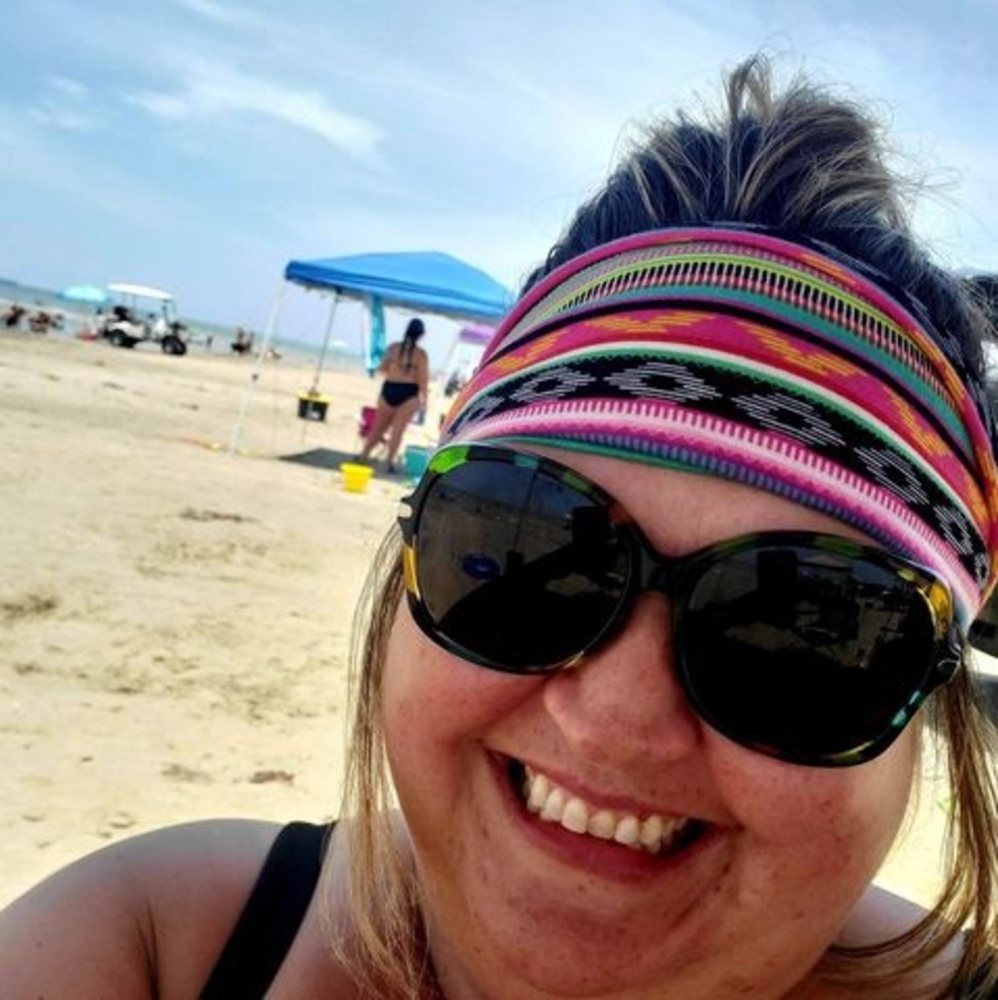 Meet your Posher, Helen